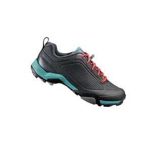 TRETRY SHIMANO MT300 WMN.                                                       