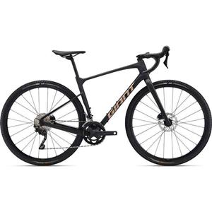 Revolt Advanced 3 Carbon                                                        